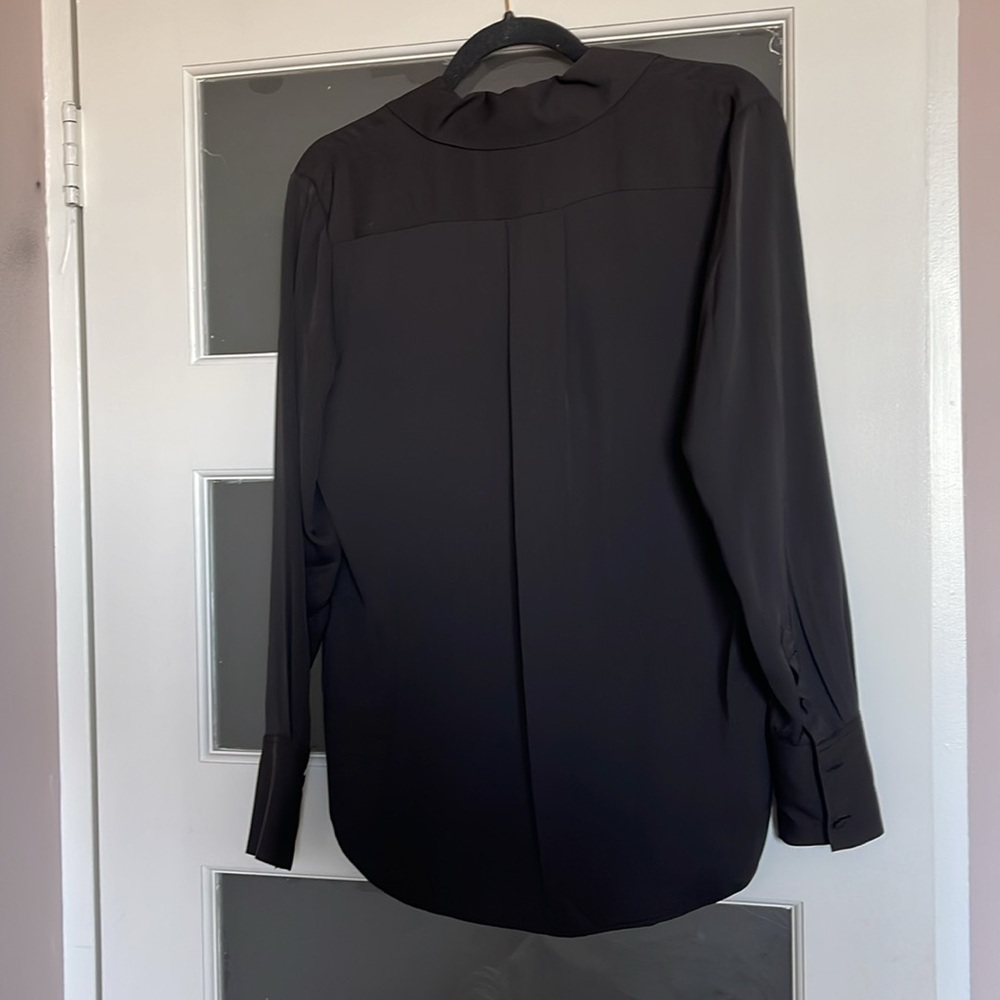 Frame Fitted Notch Collar Silk Black Blouse - Picture 5 of 6